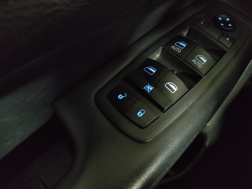 2020 Jeep Grand Cherokee in Marietta, GA 30062 - 18096503 27