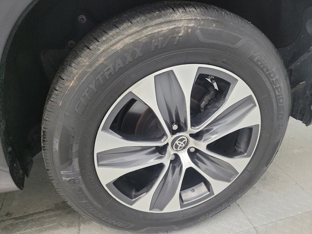 2022 Toyota Highlander in Lexington, KY 40509 - 18096504 31