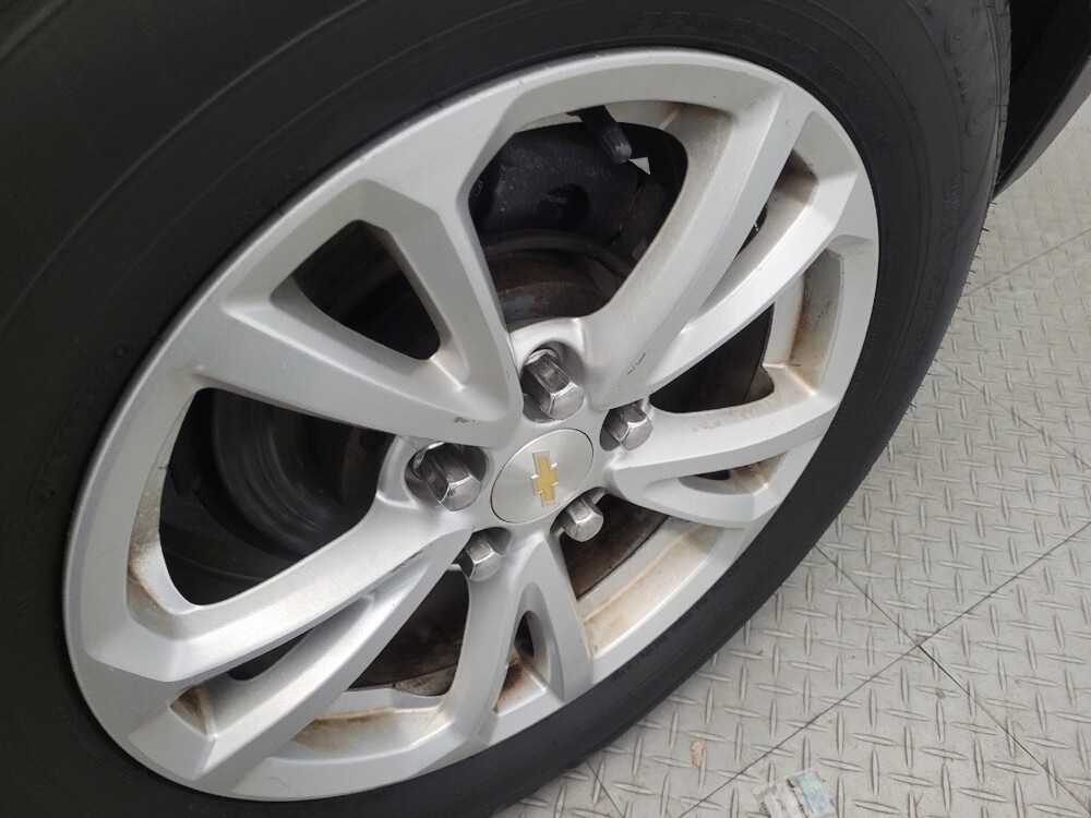 2017 Chevrolet Equinox in Allentown, PA 18103 - 18096518 31