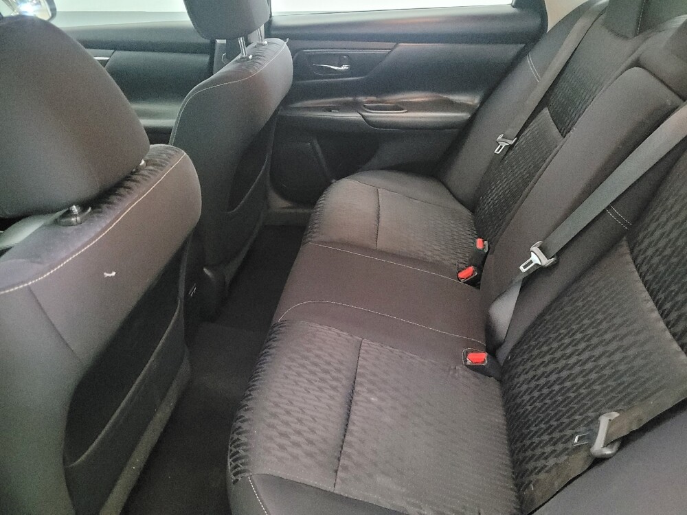 2018 Nissan Altima in Williamstown, NJ 8094 - 18096520 18