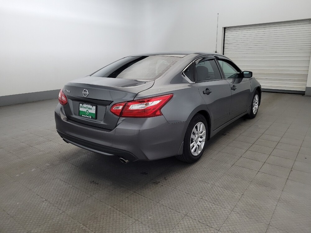 2016 Nissan Altima in Plymouth Meeting, PA 19462 - 18096524 9