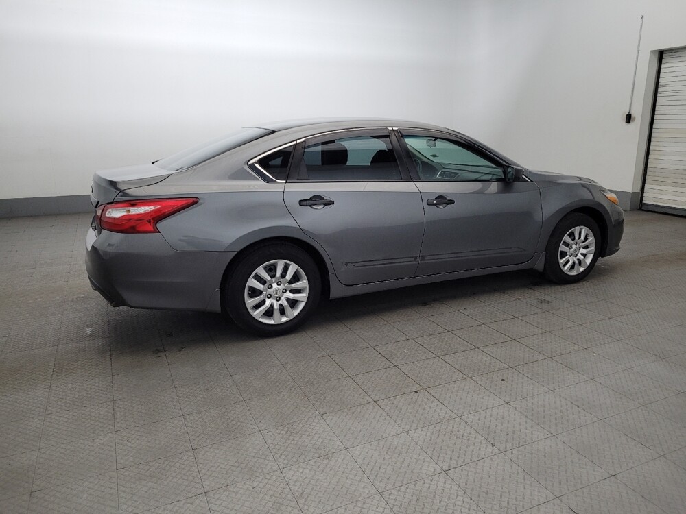 2016 Nissan Altima in Plymouth Meeting, PA 19462 - 18096524 10