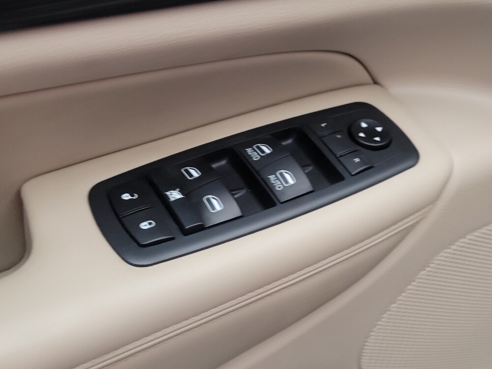 2020 Jeep Grand Cherokee in Woodbridge, VA 22191 - 18096527 27