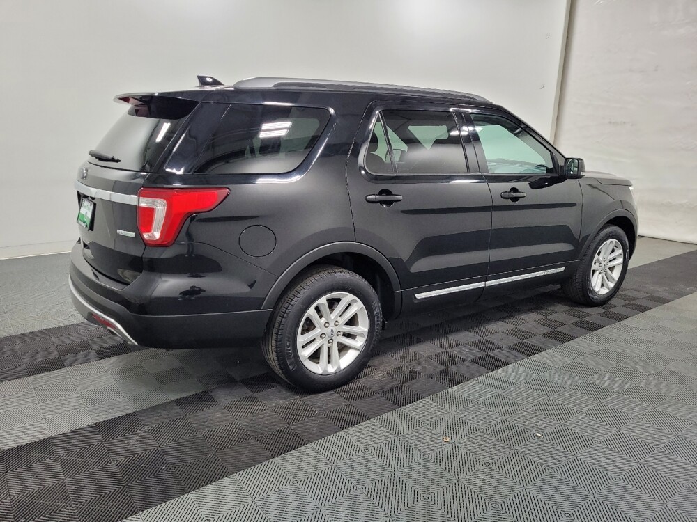 2017 Ford Explorer in Langhorne, PA 19047 - 18096538 10