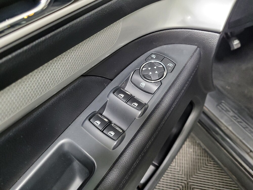 2017 Ford Explorer in Langhorne, PA 19047 - 18096538 27