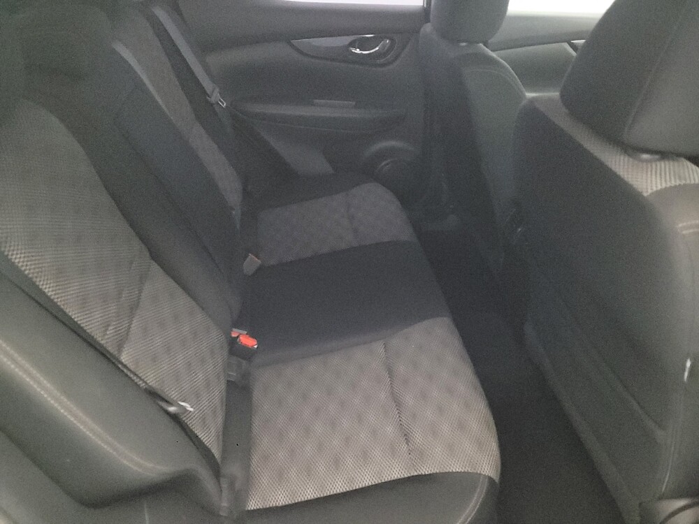 2017 Nissan Rogue Sport in New Castle, DE 19720 - 18096543 19