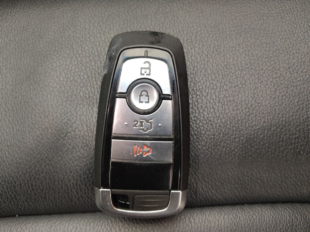 2017 Ford Edge in Topeka, KS 66611 - 18096545 32