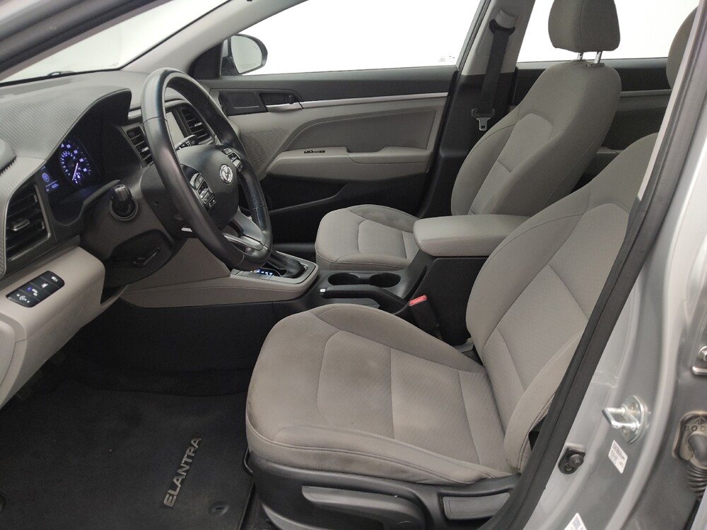 2020 Hyundai Elantra in Gladstone, MO 64118 - 18096546 17