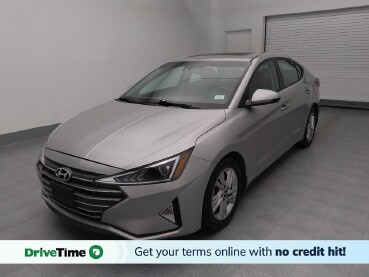 2020 Hyundai Elantra in Gladstone, MO 64118