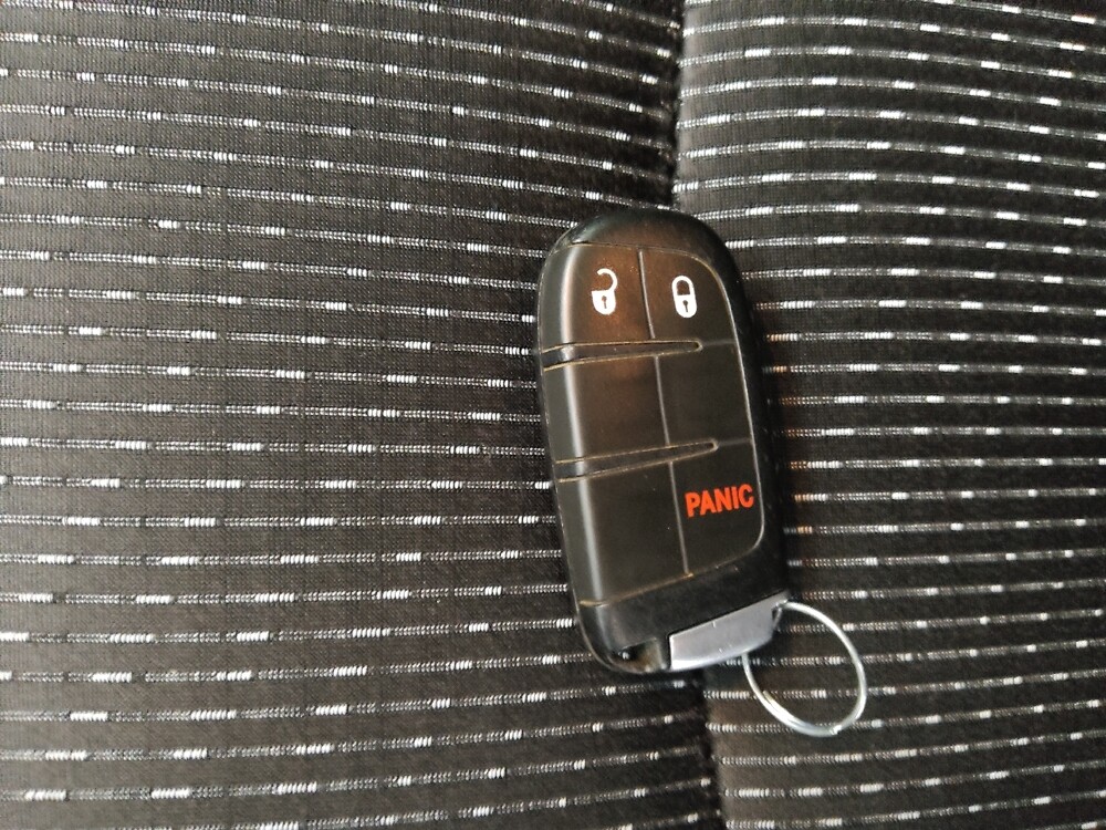 2018 Dodge Journey in Topeka, KS 66611 - 18096548 32