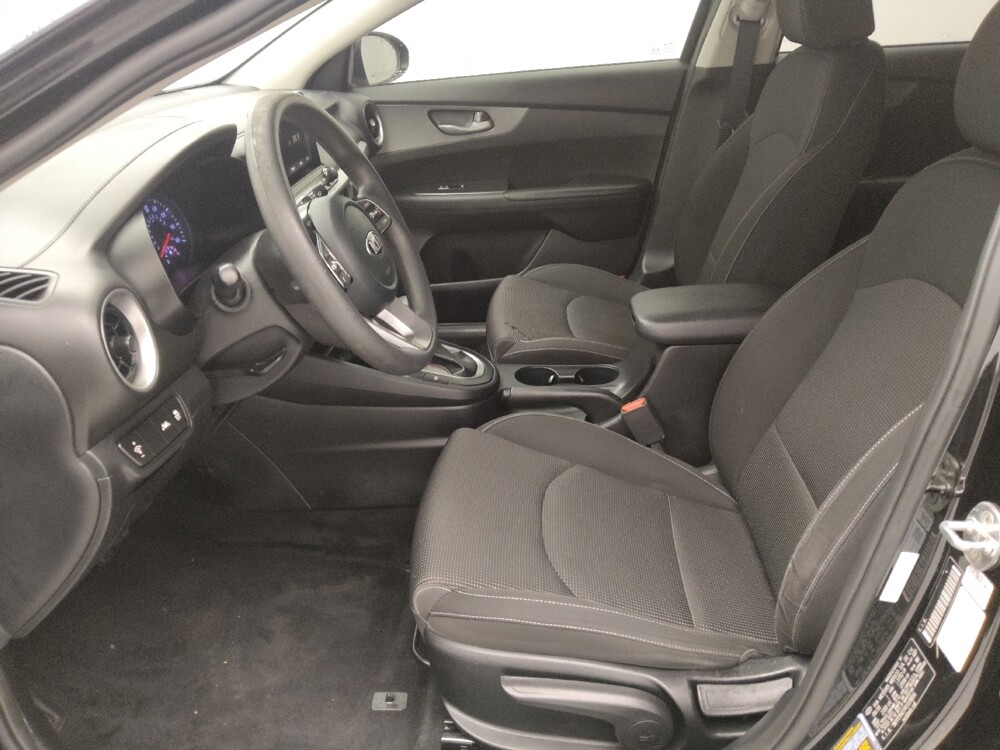 2019 Kia Forte in Topeka, KS 66611 - 18096549 17