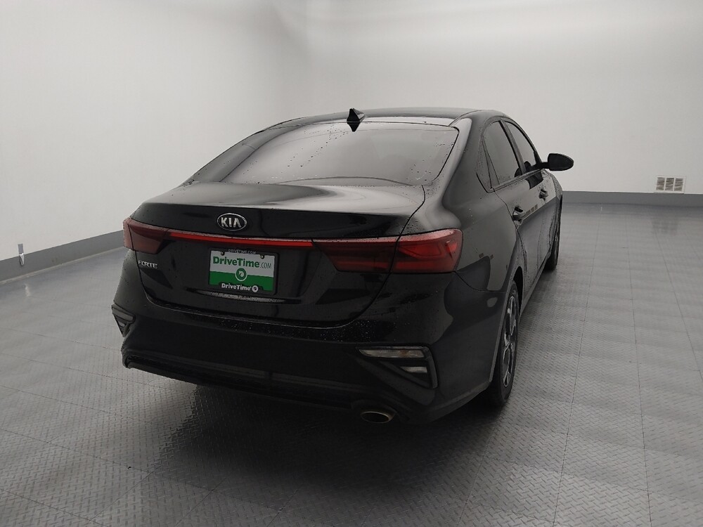 2019 Kia Forte in Topeka, KS 66611 - 18096549 7
