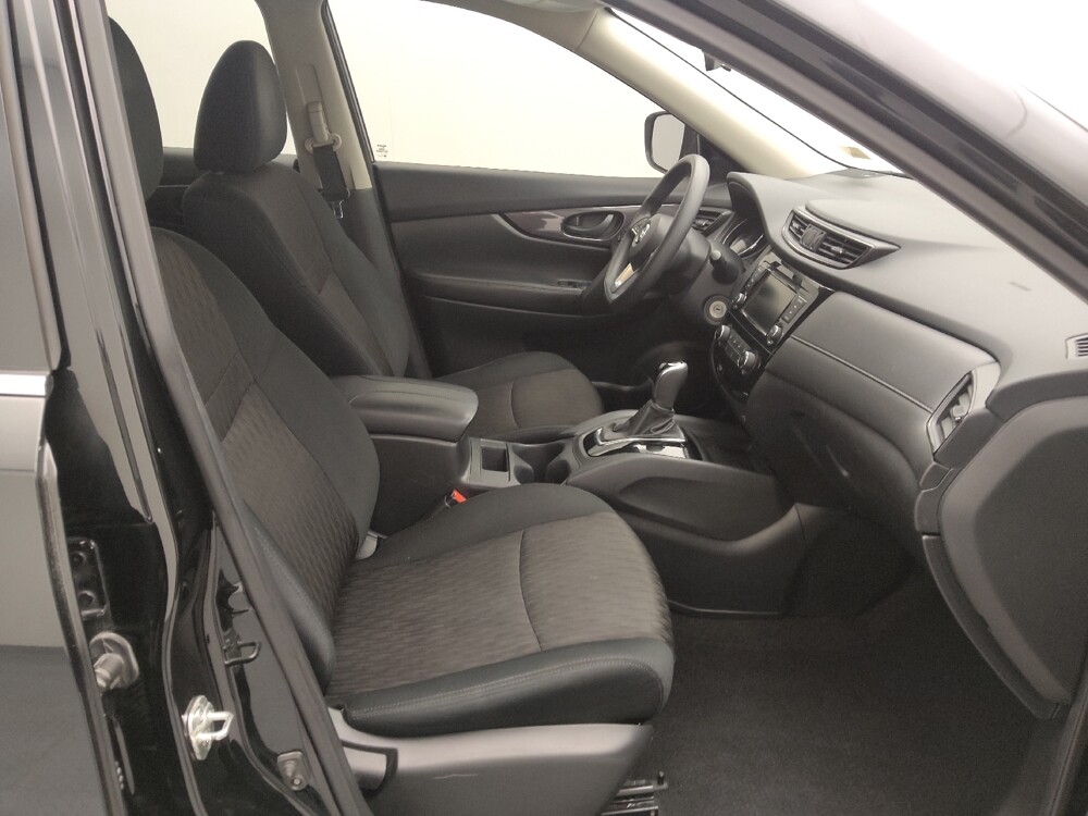 2019 Nissan Rogue in Wichita, KS 67207 - 18096550 21