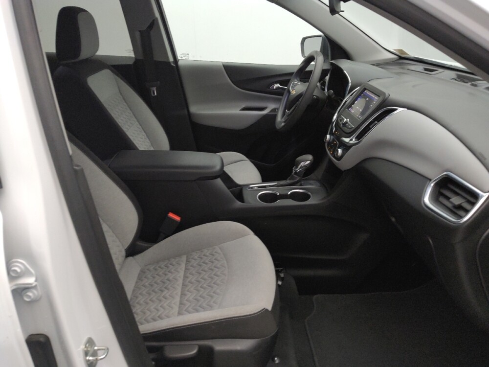 2022 Chevrolet Equinox in Topeka, KS 66611 - 18096552 21