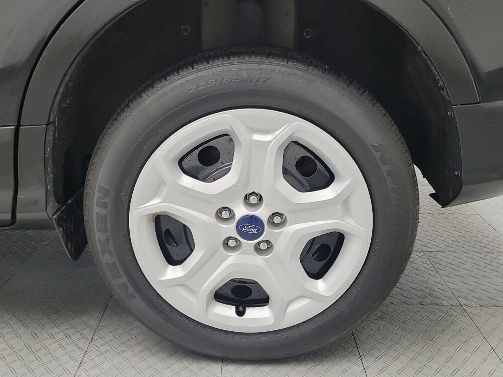 2017 Ford Escape in Peoria, IL 61615 - 18096554 31