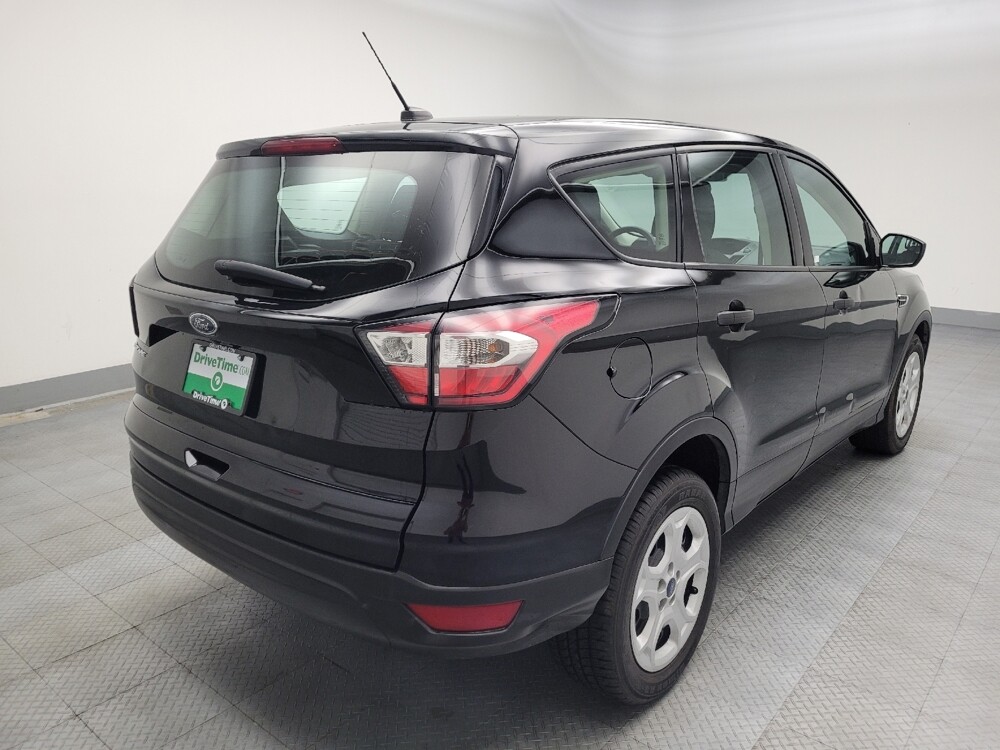 2017 Ford Escape in Peoria, IL 61615 - 18096554 9