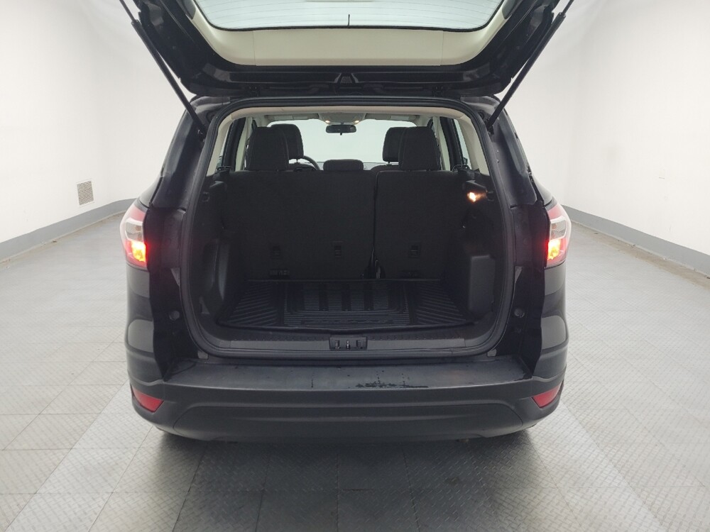 2017 Ford Escape in Peoria, IL 61615 - 18096554 29