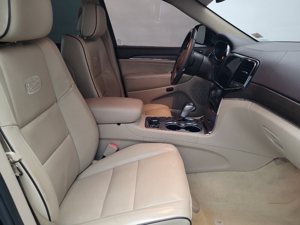 2020 Jeep Grand Cherokee in Kissimmee, FL 34744 - 18096555 21