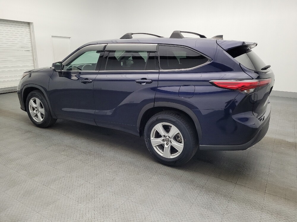 2022 Toyota Highlander in Ocala, FL 34471 - 18096556 3