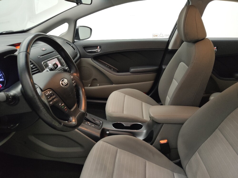 2014 Kia Forte in Lombard, IL 60148 - 18096560 17