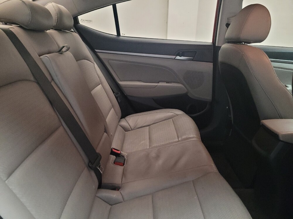 2017 Hyundai Elantra in St. Louis, MO 63136 - 18096562 19