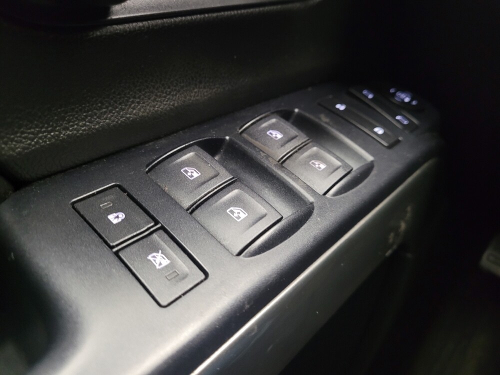 2018 Chevrolet Silverado 1500 in Taylor, MI 48180 - 18096563 27