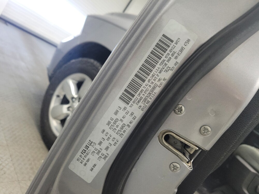 2019 RAM 1500 in Eastpointe, MI 48021 - 18096565 33