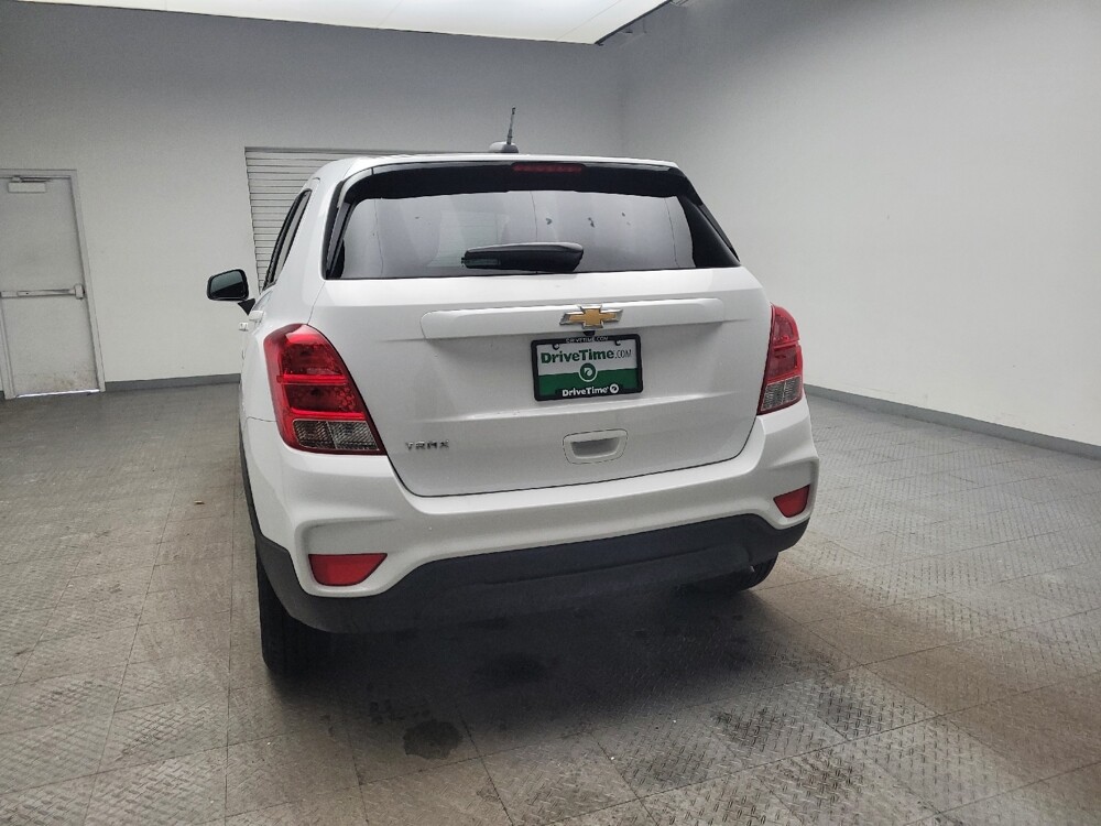 2020 Chevrolet Trax in Taylor, MI 48180 - 18096566 6