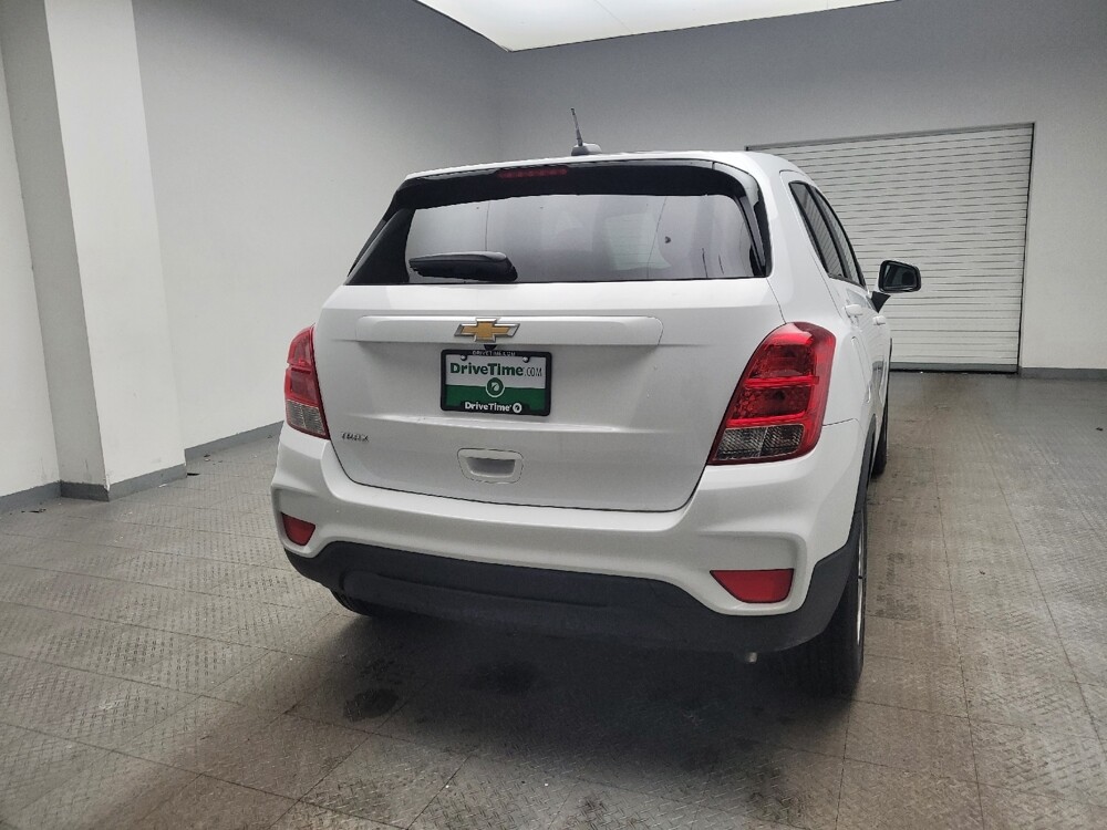 2020 Chevrolet Trax in Taylor, MI 48180 - 18096566 7