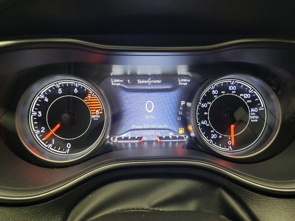 2019 Jeep Cherokee in Eastpointe, MI 48021 - 18096567 23