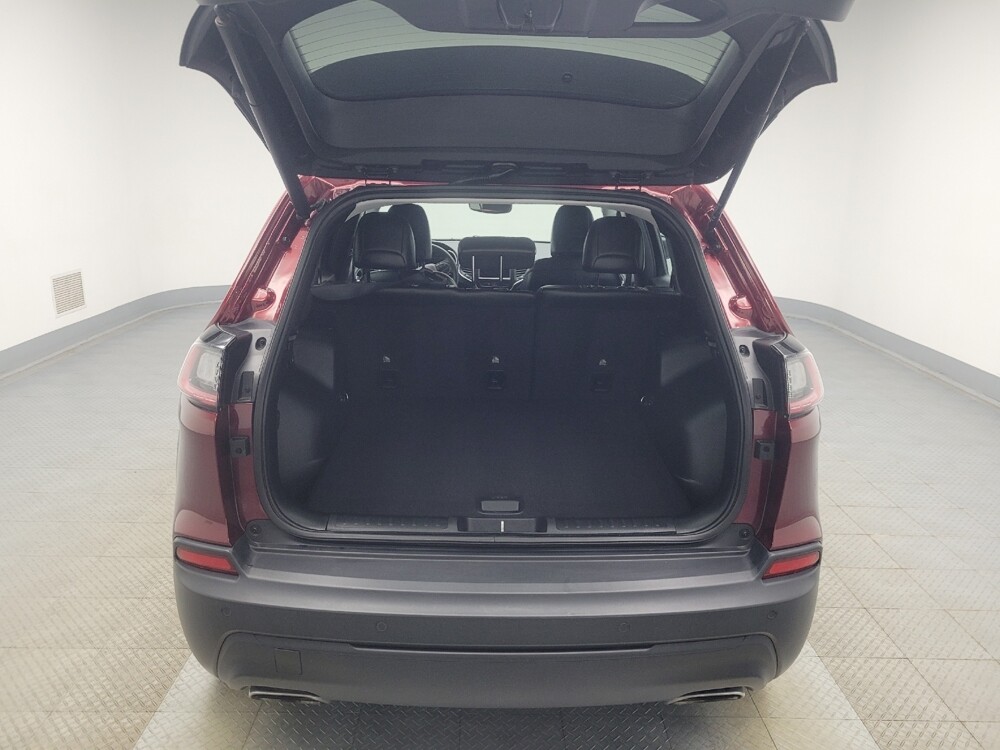 2021 Jeep Cherokee in Highland, IN 46322 - 18096573 29