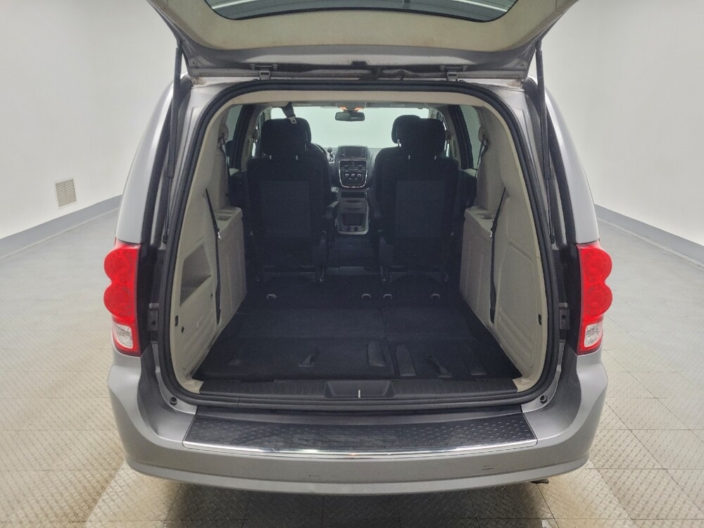 2020 Dodge Grand Caravan in Highland, IN 46322 - 18096577 29