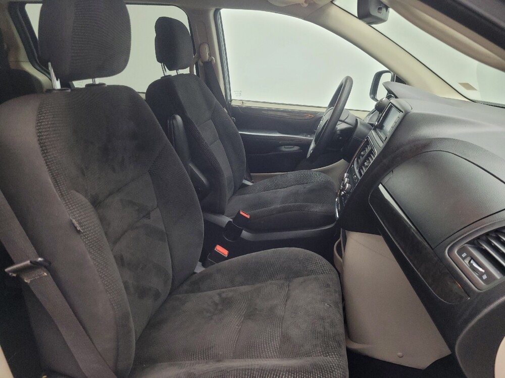 2020 Dodge Grand Caravan in Highland, IN 46322 - 18096577 21