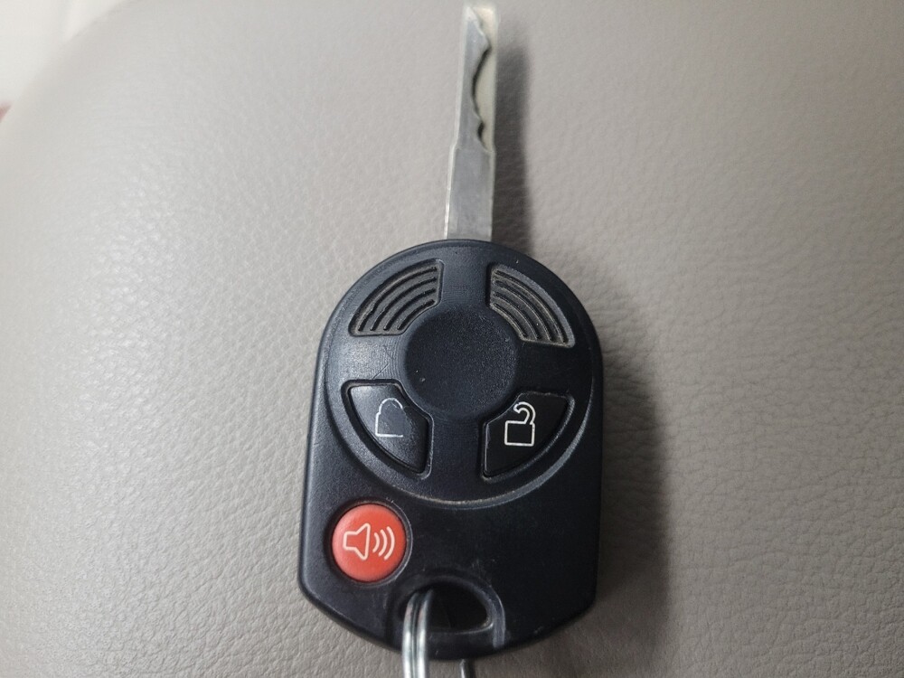 2014 Ford Escape in Highland, IN 46322 - 18096579 32