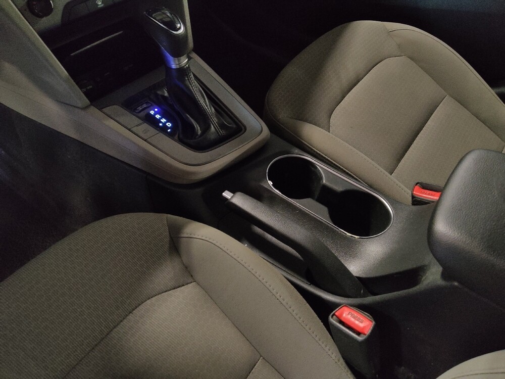 2017 Hyundai Elantra in Macon, GA 31210 - 18096585 26