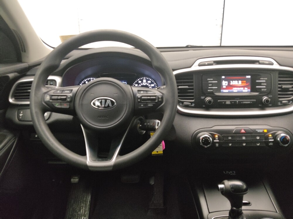 2016 Kia Sorento in Conyers, GA 30094 - 18096589 22