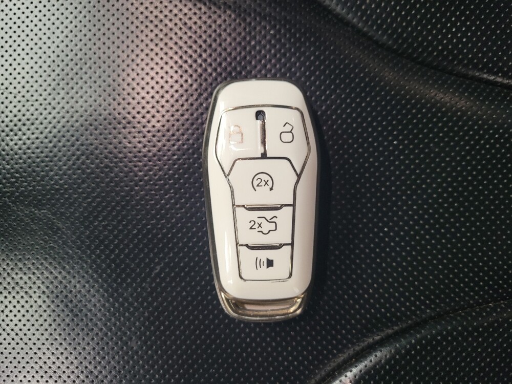 2017 Lincoln MKX in Huntsville, AL 35816 - 18096590 32