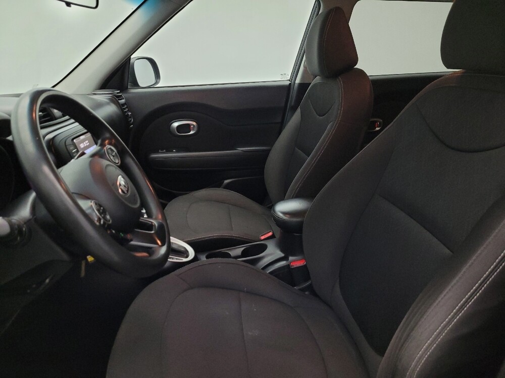 2019 Kia Soul in Tucson, AZ 85705 - 18096591 17