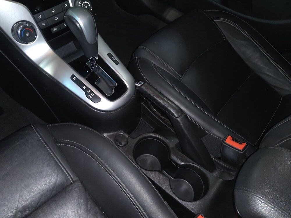 2015 Chevrolet Cruze in Jacksonville, FL 32210 - 18096592 26