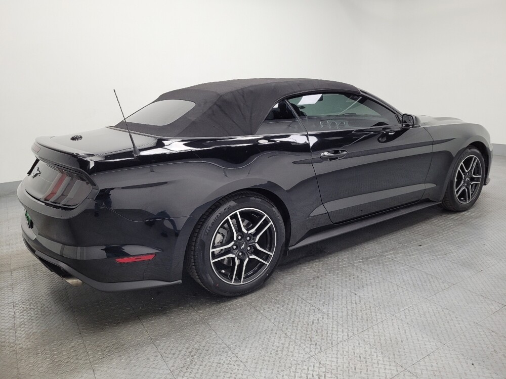 2018 Ford Mustang in Las Vegas, NV 89102 - 18096593 10