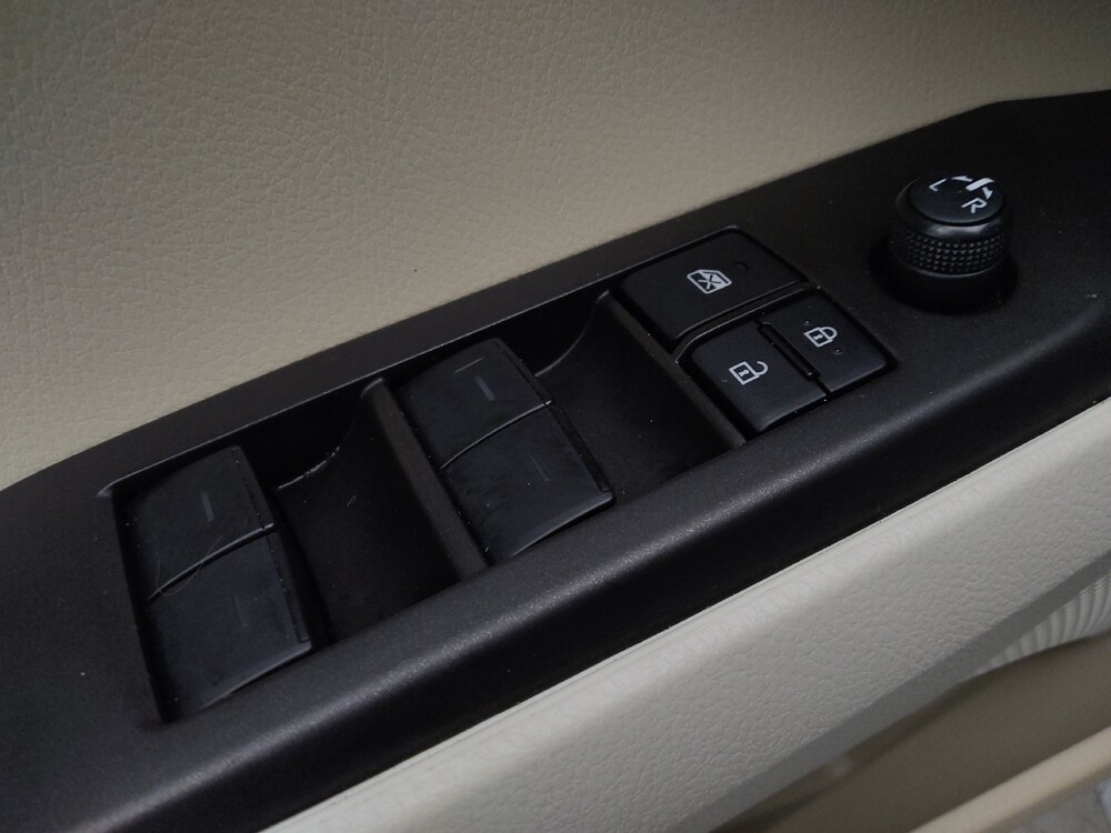 2022 Toyota Camry in Denver, CO 80012 - 18096594 27