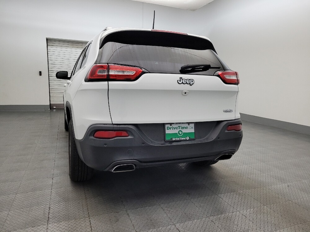 2017 Jeep Cherokee in Tucson, AZ 85705 - 18096595 6