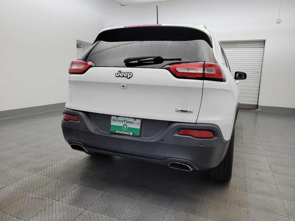 2017 Jeep Cherokee in Tucson, AZ 85705 - 18096595 7