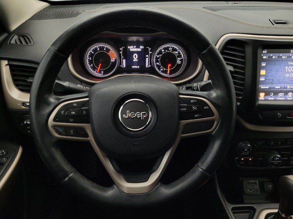 2017 Jeep Cherokee in Tucson, AZ 85705 - 18096595 22