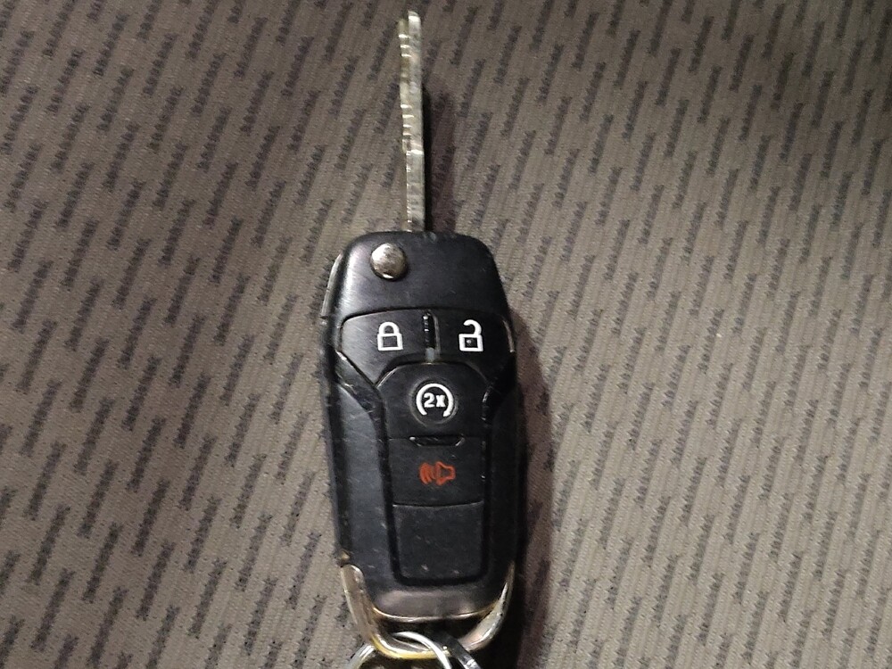 2017 Ford F150 in Fort Worth, TX 76116 - 18096596 32