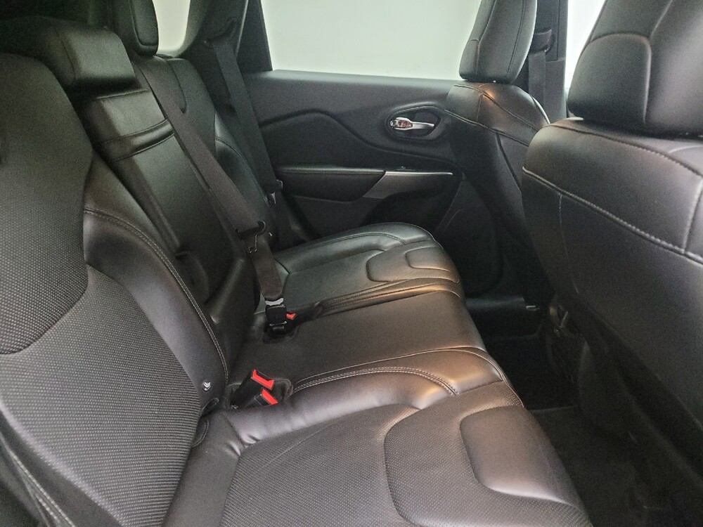 2019 Jeep Cherokee in Taylor, MI 48180 - 18096602 19