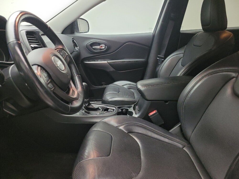 2019 Jeep Cherokee in Taylor, MI 48180 - 18096602 17