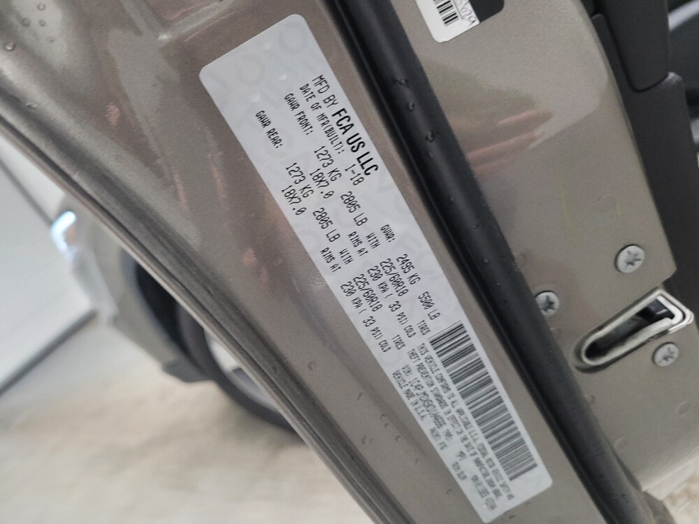 2019 Jeep Cherokee in Taylor, MI 48180 - 18096602 33