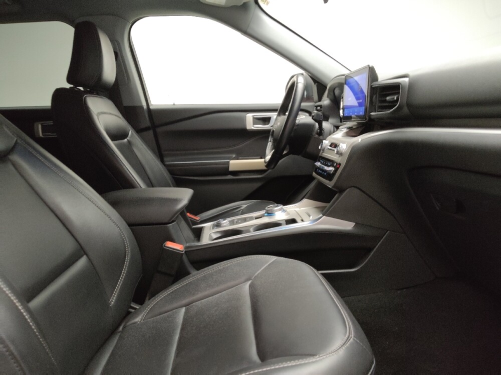 2021 Ford Explorer in Grand Rapids, MI 49508 - 18096603 21