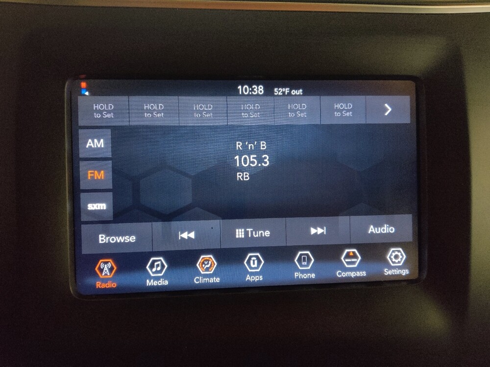 2019 Jeep Cherokee in Greensboro, NC 27407 - 18096604 25